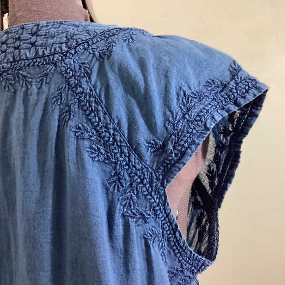 L’affaire Chambray Embroidered Boho Top Size M - Picture 11 of 14